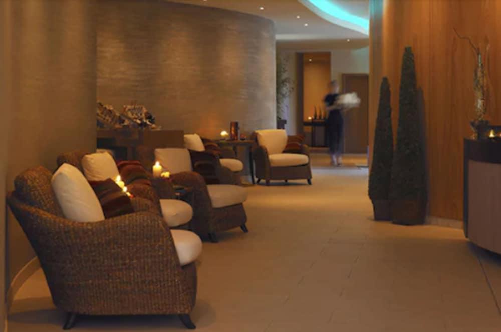 Aghadoe Heights Hotel & Spa Killarney Exterior photo The spa at The Dorchester