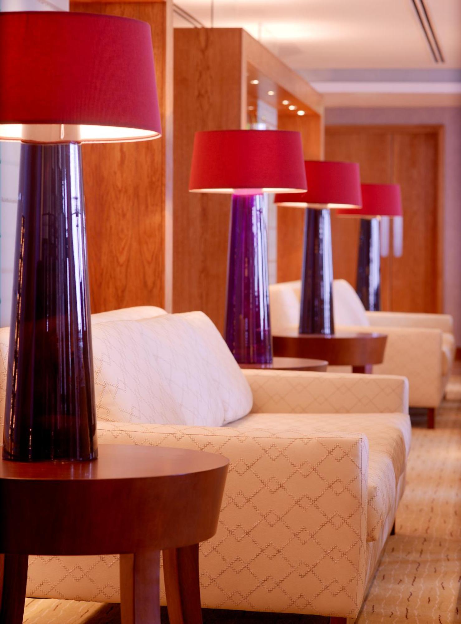 Aghadoe Heights Hotel & Spa Killarney Exterior photo The interior of the lounge